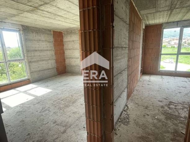 САМО В ERA! Двустаен апартамент с гледка към планината - с. Белащица