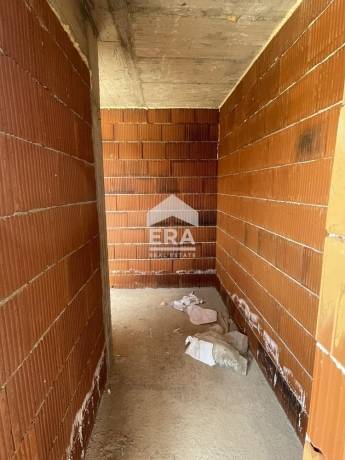 САМО В ERA! Тристаен апартамент с панорамна тераса - с. Белащица
