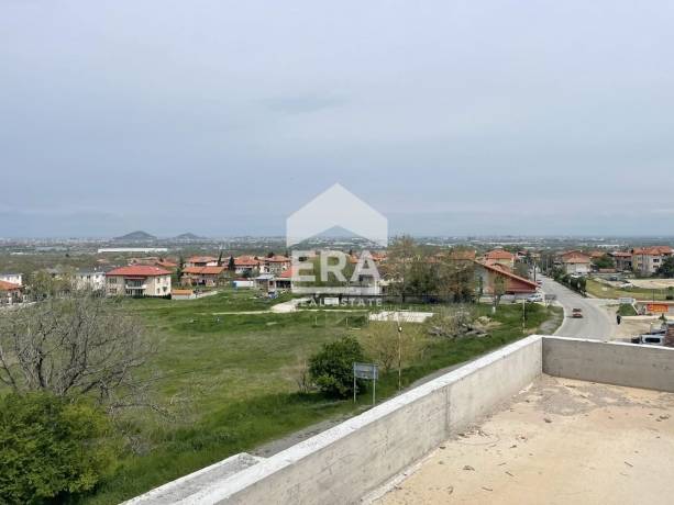САМО В ERA! Тристаен апартамент с панорамна тераса - с. Белащица