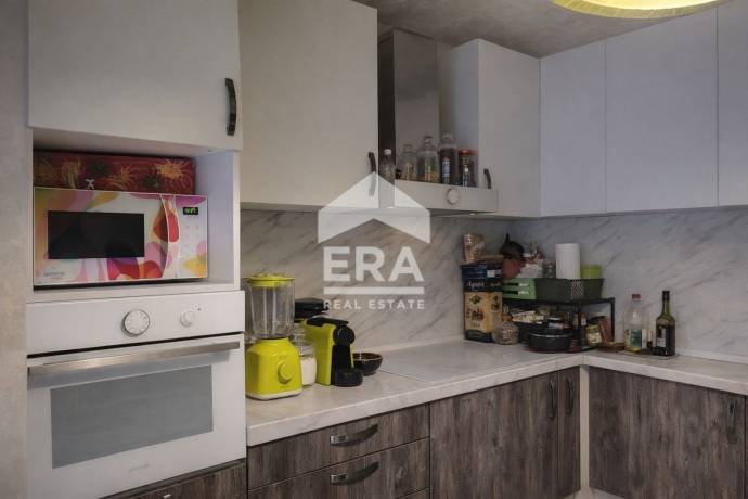 ЕРА ВИВА СОФИЯ предлага за продажба напълно обзаведен двустаен апартамент в с. Нови Хан.