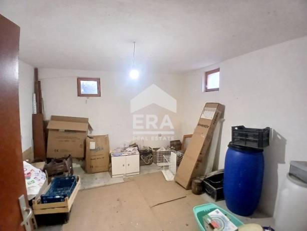 Къща за продажба в гр. Варна, област Варна