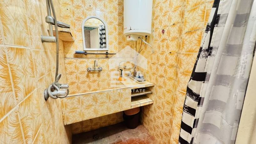 ЕКСКЛУЗИВНО! ЕРА Вива продава двустаен апартамент в кв. Възраждане 3, гр. Варна