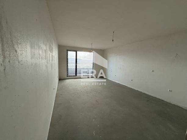 ЕРА Вива продава тристаен апартамент в нова сграда в кв. Погреби, гр. Варна