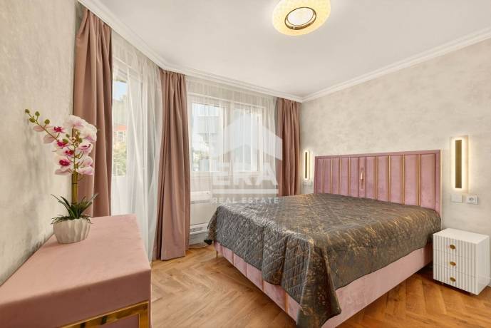 Тристаен апартамент под наем в гр. Варна, област Варна
