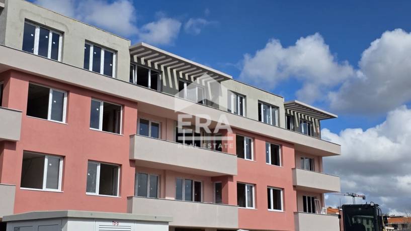 Двустаен апартамент за продажба в кв. Остромила, Пловдив