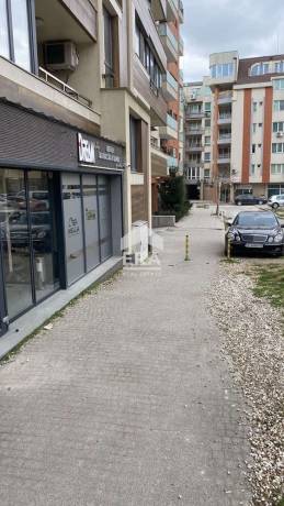 Гараж/паркомясто за продажба в гр. Варна, област Варна