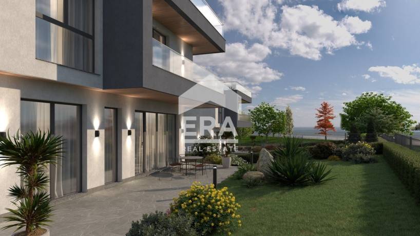 ЕРА Вива продава нова и модерна къща на три етажа, разположена в непосредствена близост до центъра на кв. Виница, гр. Варна