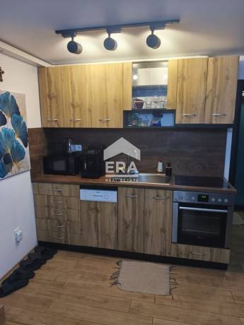 Етаж от къща за продажба в Център, Пловдив
