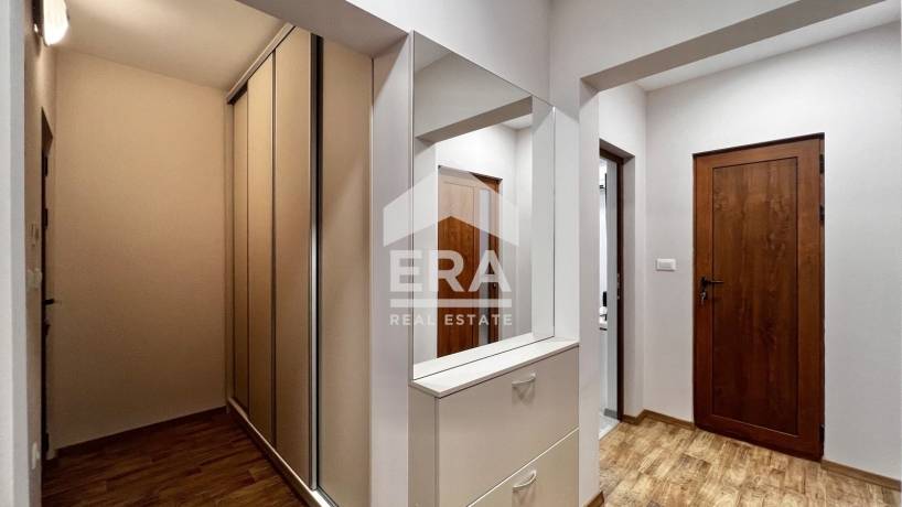 Тристаен апартамент за продажба в гр. Варна, област Варна