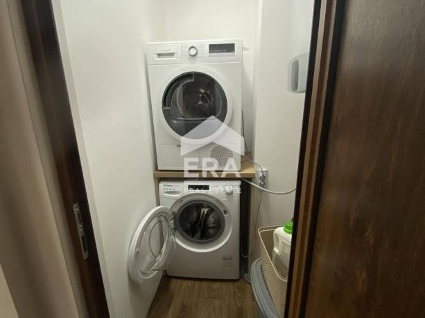 Тристаен апартамент за продажба в гр. Варна, област Варна