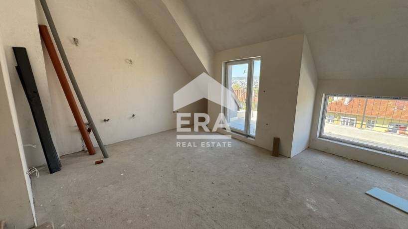 Многостаен апартамент за продажба в кв. Погреби, Варна