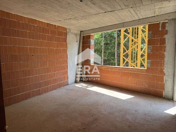 Тристаен апартамент за продажба в кв. Овча Купел, София