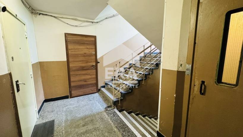 Двустаен апартамент за продажба в кв. Възраждане 1, Варна