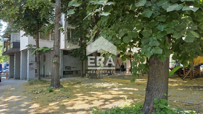 Двустаен апартамент за продажба в кв. Младежки хълм, Пловдив