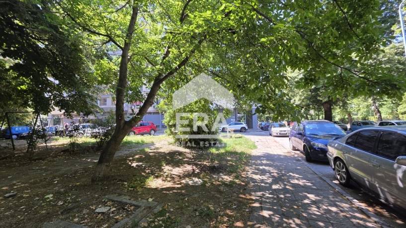 Двустаен апартамент за продажба в кв. Младежки хълм, Пловдив