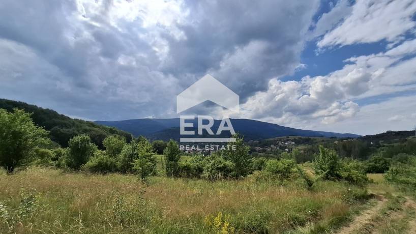 Ера Вива представя ПИ, със спираща дъха гледка в с. Железница.