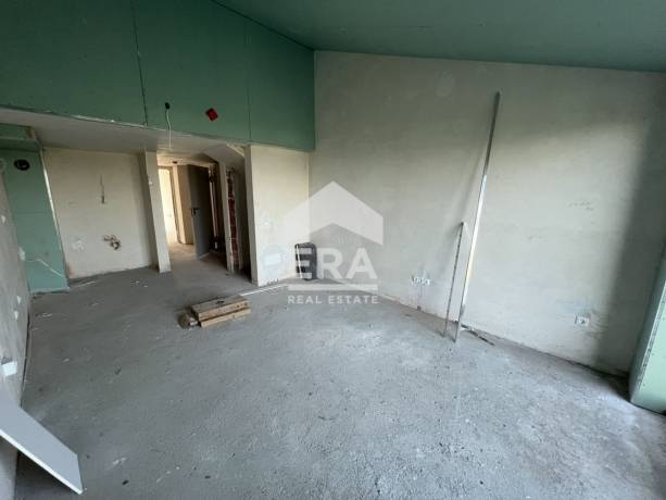 ЕРА Вива продава тристаен мезонет пред АКТ16, в нова сграда в кв. Бъкстон, гр. София.