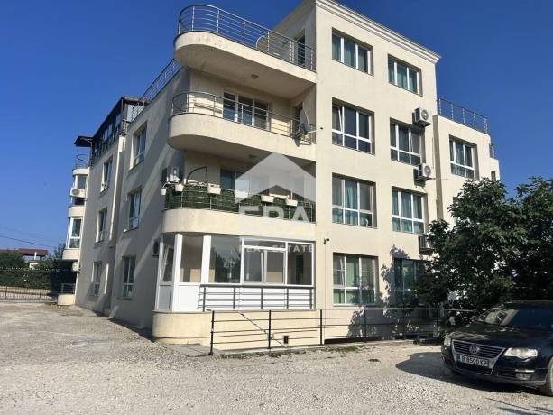 Тристаен апартамент за продажба в гр. Варна, област Варна