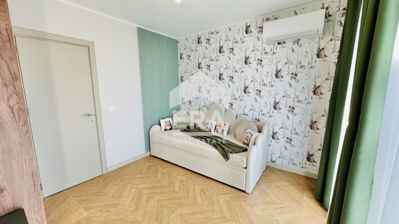 Тристаен апартамент за продажба в кв. Бриз, Варна
