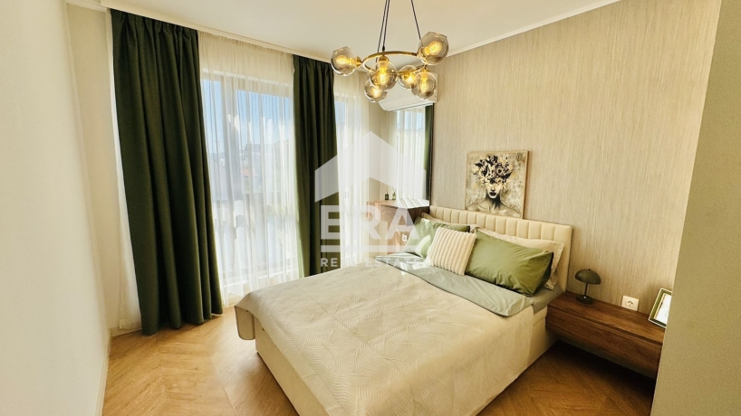 Тристаен апартамент за продажба в кв. Бриз, Варна