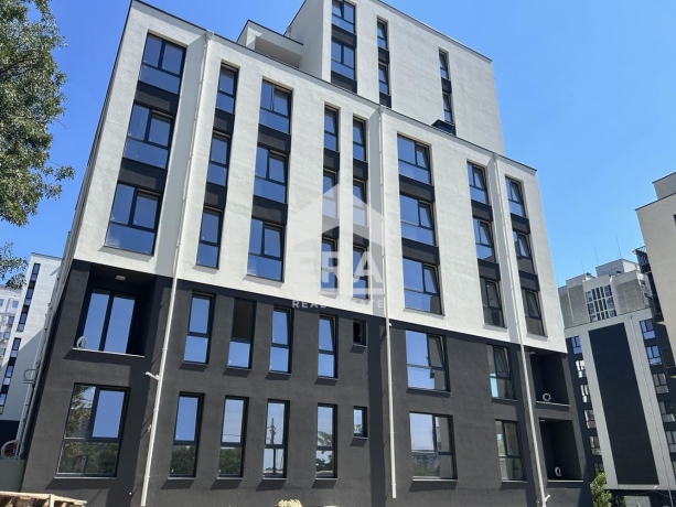 Двустаен апартамент за продажба в кв. Възраждане 2, Варна