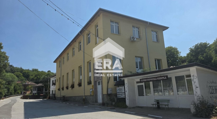 Къща за продажба в с. Свежен, област Пловдив