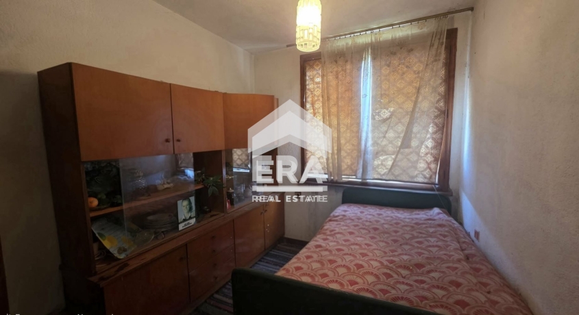 Къща за продажба в с. Свежен, област Пловдив