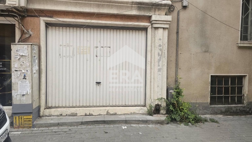 Гараж/паркомясто за продажба в кв. Колхозен пазар, Варна