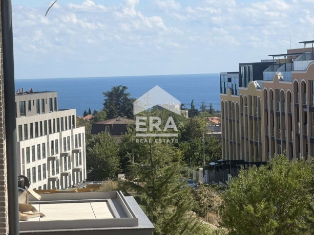 Двустаен апартамент за продажба в Св. св. Константин и Елена, област Варна