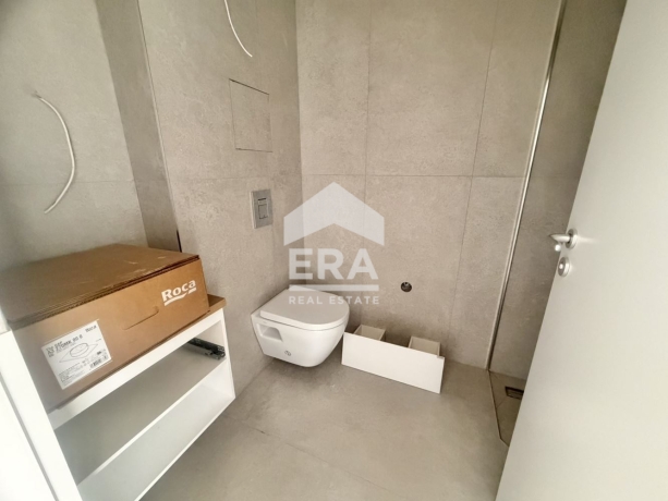 Двустаен апартамент за продажба в Св. св. Константин и Елена, област Варна
